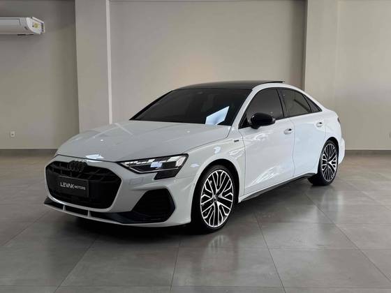 AUDI A3 2.0 TFSI GASOLINA SEDAN PERFORMANCE BLACK S-TRONIC